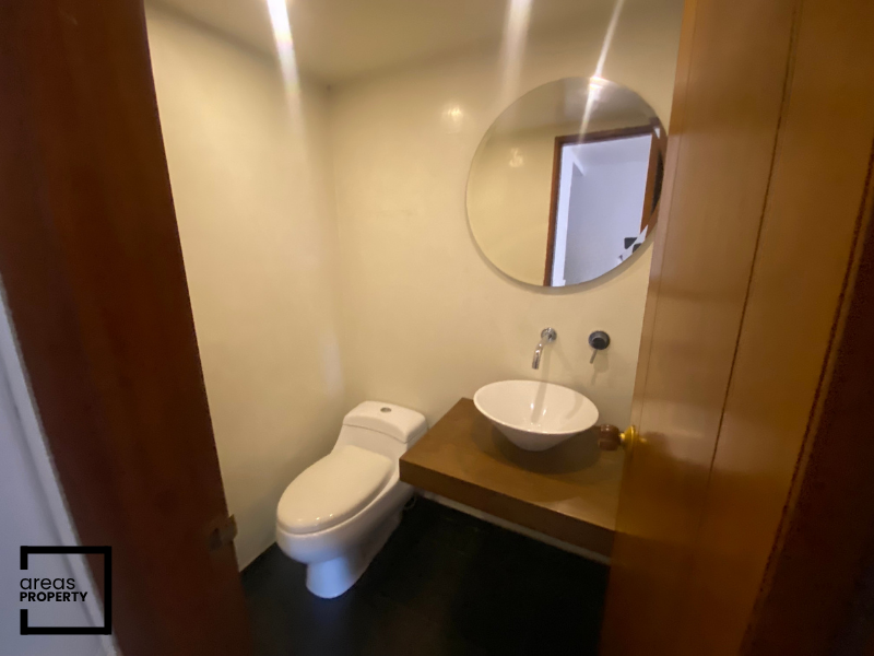 Apartamento en Venta en Los Rosales (152 m²) - Imagen 14