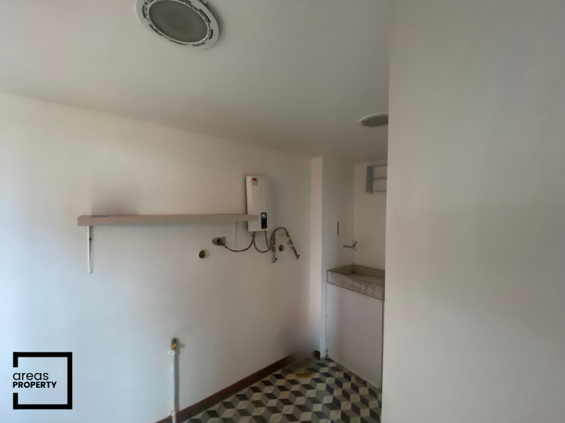 Apartamento en Venta en Los Rosales (152 m²) - Imagen 13