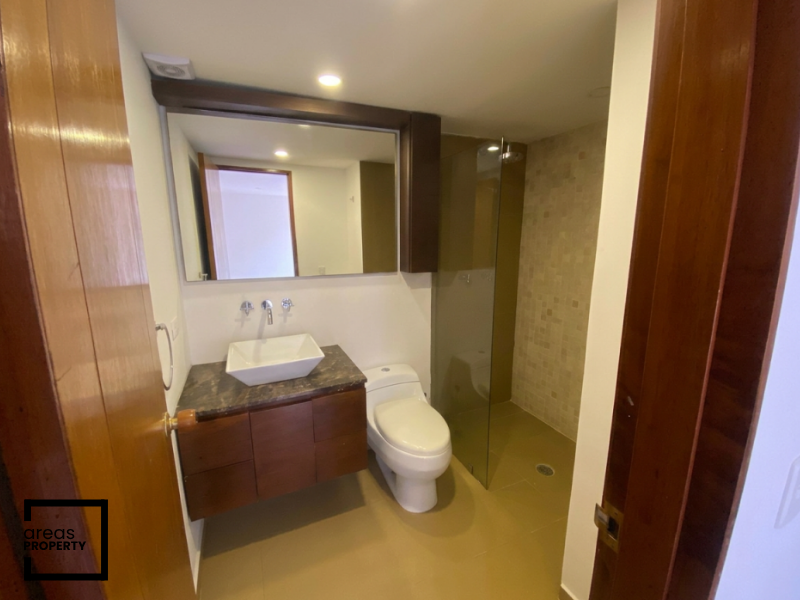 Apartamento en Venta en Los Rosales (152 m²) - Imagen 8