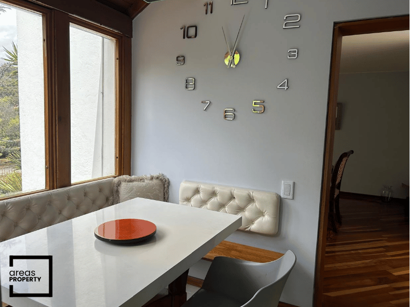 Casa en Venta y Arriendo en Cerros de Niza (260 m²) - Imagen 7