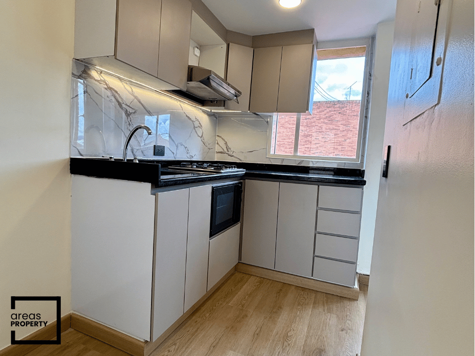 Apartamento Remodelado de 64 m² con Garaje Doble | Provivienda Oriental - Imagen 13